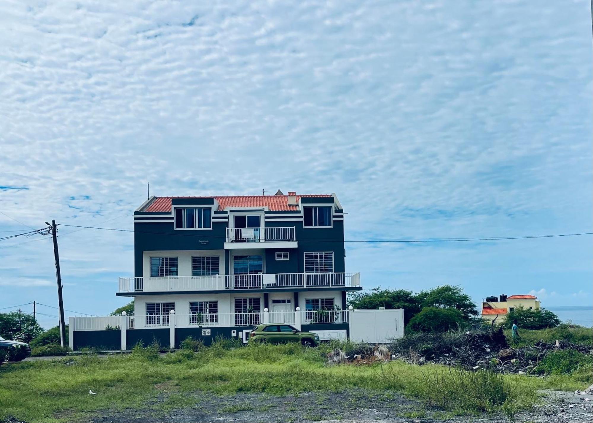 Villa Residencial Eunice プライア エクステリア 写真